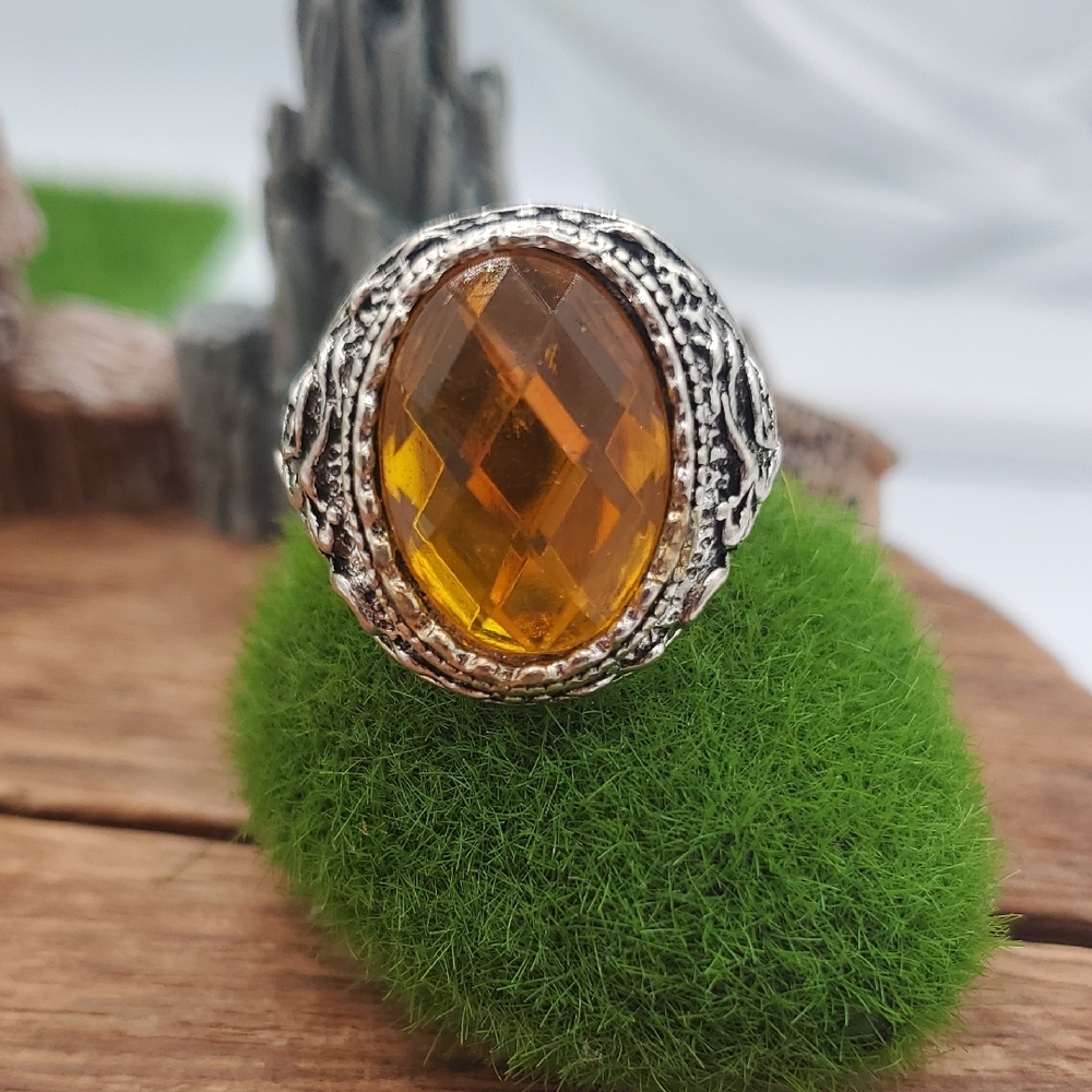 Citrine Crystal Ring Size 8 R811